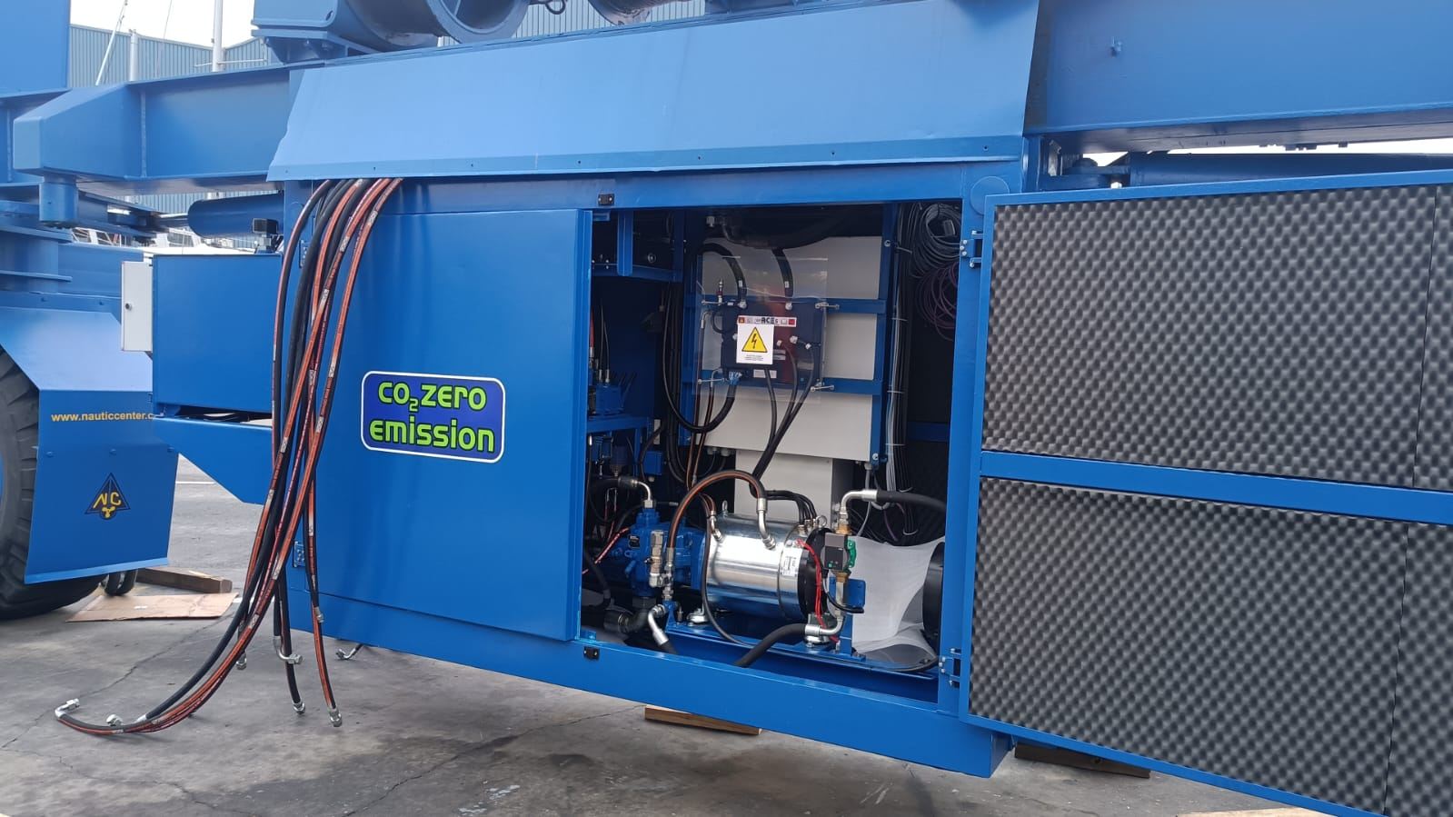 New electric power unit: DC motor, pump and control board