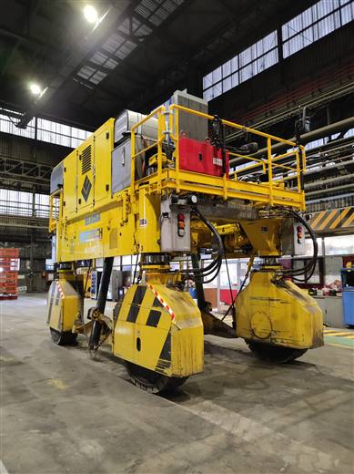 Two MOBILIFT 30 t — hot billet handling for a steel mill