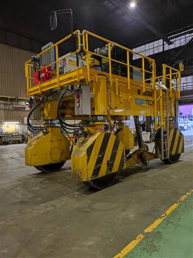 Two MOBILIFT 30 t — hot billet handling for a steel mill